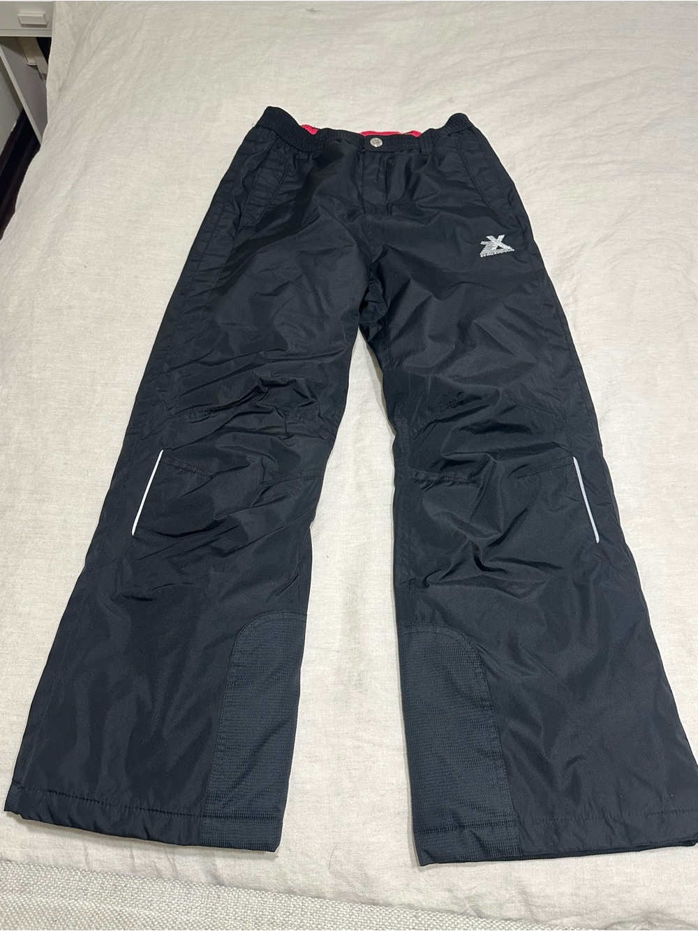 Snow pants